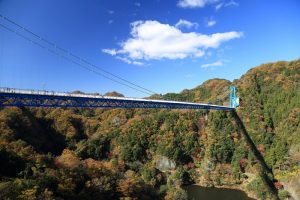 Ryujin là một cây cầu treo khổng lồ dành cho khách muốn check in và khám phá khi du lịch Fukushima.