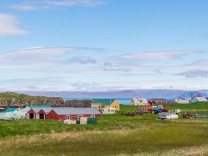 Đến Iceland khám phá vẻ đẹp hoàn hảo của hòn đảo Flatey nhỏ bé