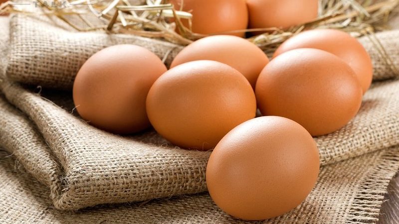 Nên cho trẻ ăn trứng gà như thế nào để bổ sung dinh dưỡng